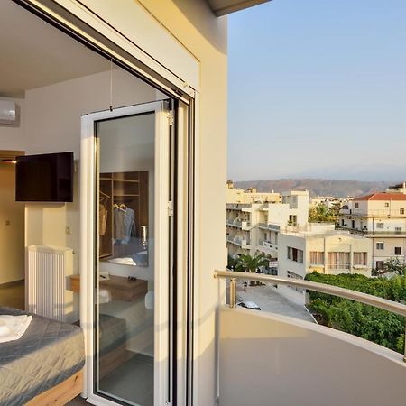 Elia Residences Chrissi Akti Chania Exterior foto