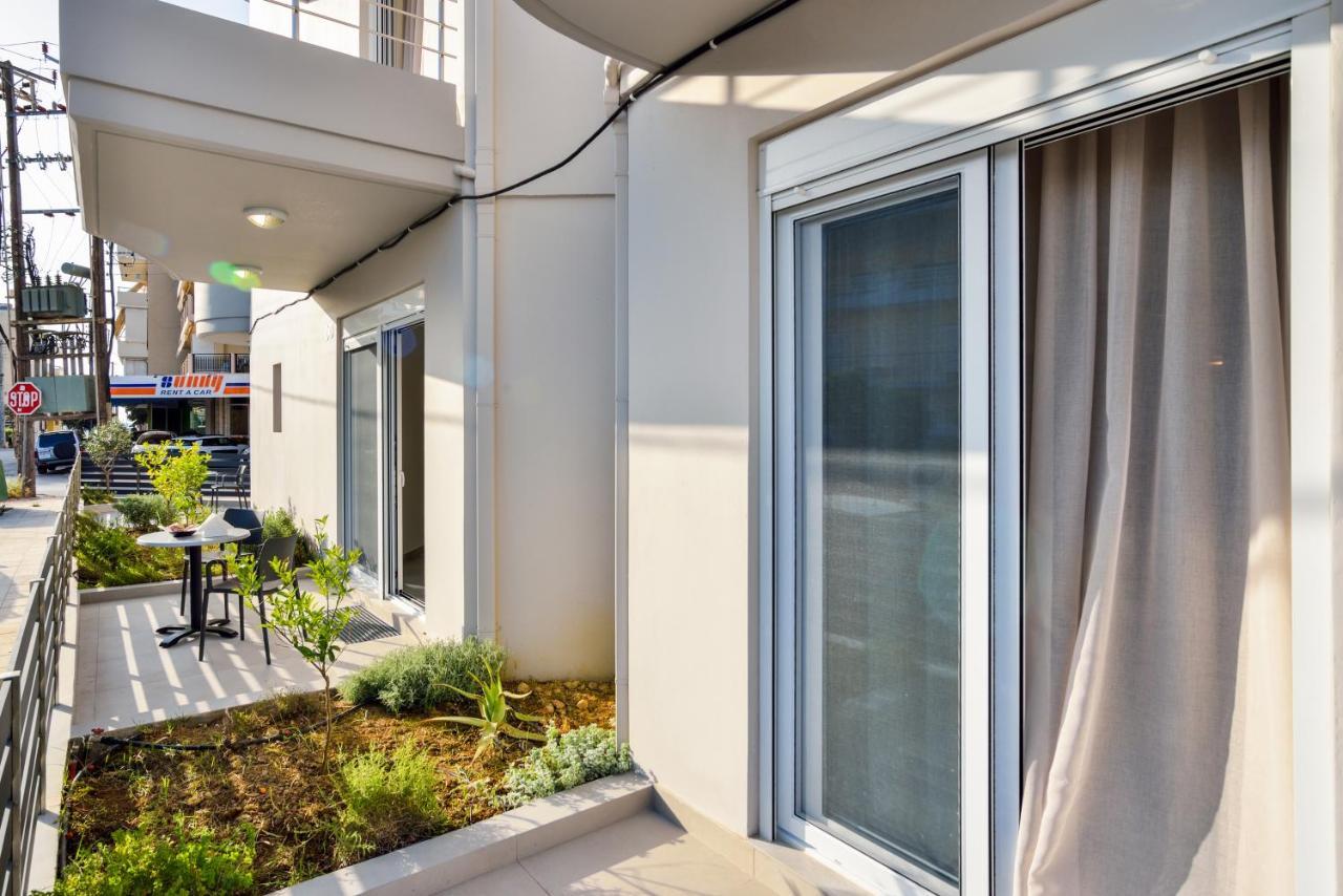 Elia Residences Chrissi Akti Chania Exterior foto